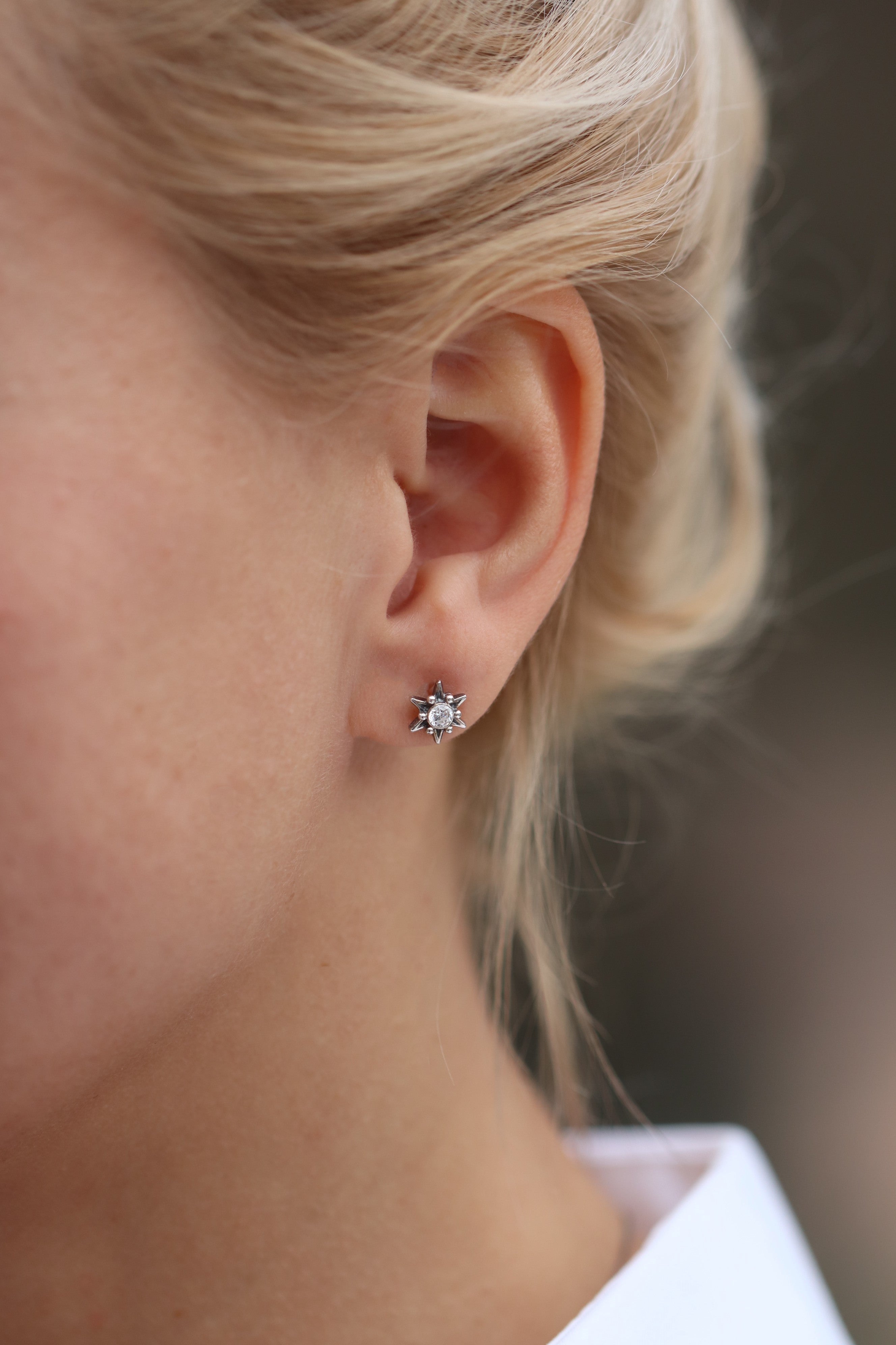 Silver Star Earrings with Zircons
