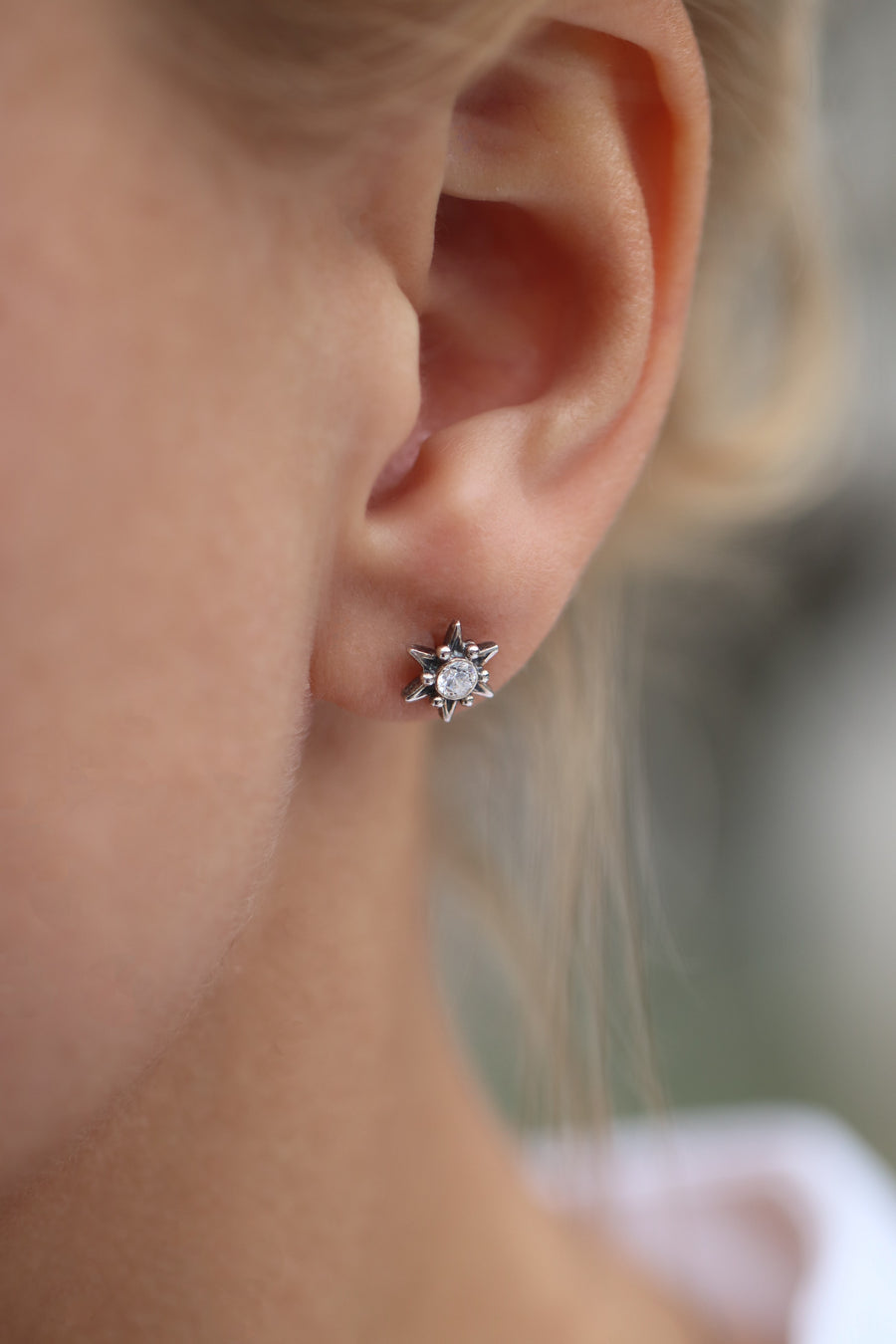 Silver Star Earrings with Zircons