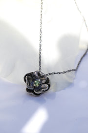 Pendentif Fleur Péridot