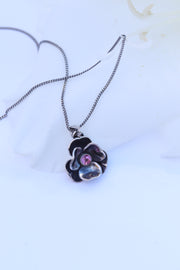 Pendentif Fleur avec Tourmaline