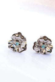 18K White Gold Flower Earrings