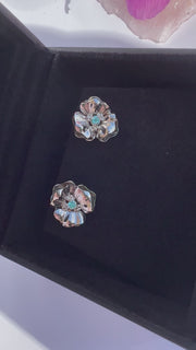 Boucles d'oreilles fleur en or Paraiba