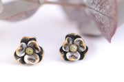 Small flower stud earrings
