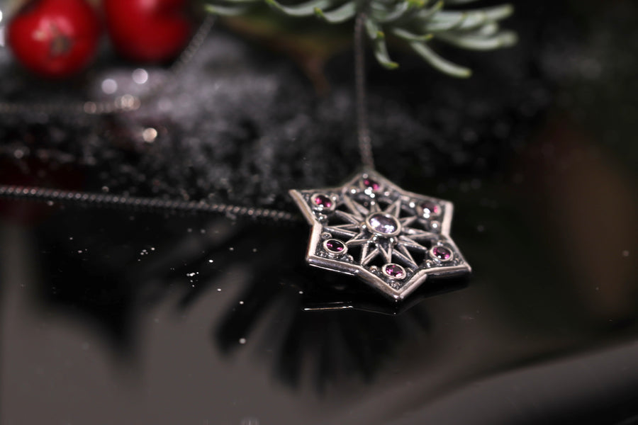 Silver Star-Snowflake Necklace