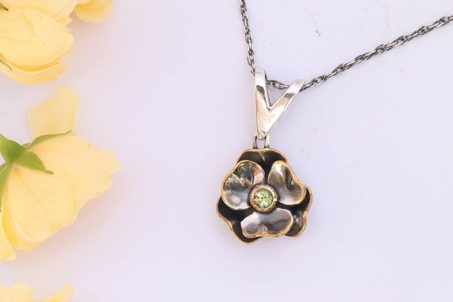 Silver Flower Necklace - Flower Pendant